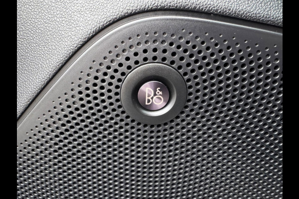 Ford Fiesta 1.0 EcoBoost Vignale 125 PK WINTER PAKKET LEDER CAMERA PARKEERHULP