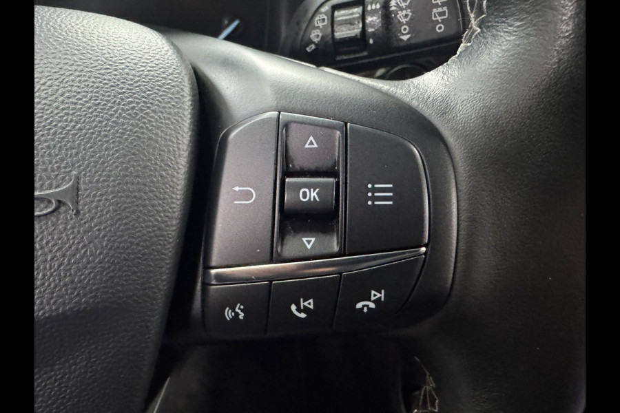 Ford Fiesta 1.0 EcoBoost Vignale 125 PK WINTER PAKKET LEDER CAMERA PARKEERHULP