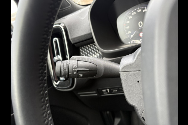 Volvo XC40 1.5 T5 Recharge R-Design PHEV 262pk | Parking pack | Navi | Camera |