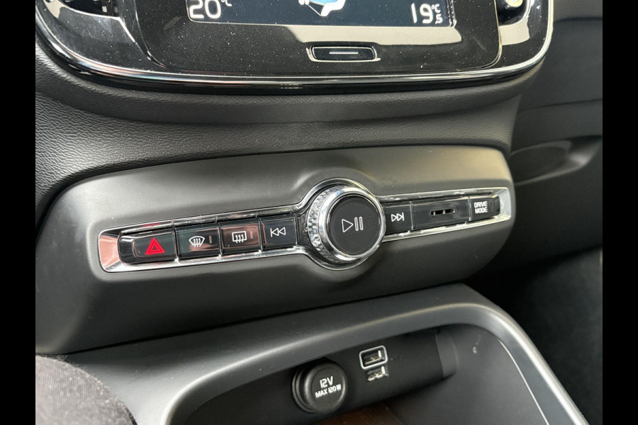 Volvo XC40 1.5 T5 Recharge R-Design PHEV 262pk | Parking pack | Navi | Camera |