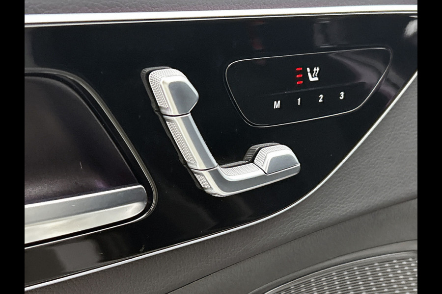 Mercedes-Benz C-Klasse Estate 300 e AMG Plug-In Hybride AMG Line | Night Pakket | Memory Voorstoelen | Easy-Pack Achterklep | Stuur en Stoelverwarming. Inclusief 24 maanden Mercedes-Benz Certified garantie voor Europa.