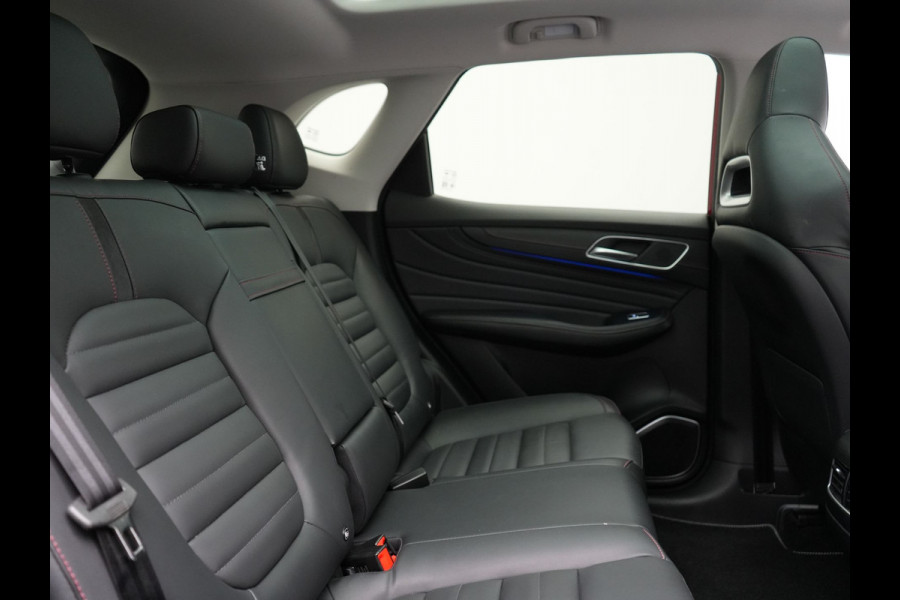 MG EHS 1.5 TGDI Luxury PHEV 258pk Dealer O.H | Trekhaak | Panodak | 360 Camera | Adaptive Cruise | Lederen Sportstoelen Verwarmd | Keyless | Pilot Assist | Blis | Apple Carplay | Virtual | Navigatie | DAB+ | Plug In Hybrid |