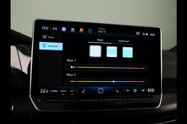 Volkswagen Golf 1.5 eHybrid GTE 272 PK PHEV | Verlengde garantie | 18"LM velgen | Black Style | Sportonderstel | Head up Display | 360 graden camera |