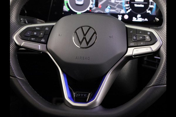 Volkswagen Golf 1.5 eHybrid GTE 272 PK PHEV | Verlengde garantie | 18"LM velgen | Black Style | Sportonderstel | Head up Display | 360 graden camera |