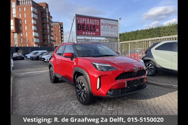 Toyota Yaris Cross 1.5 Hybrid 115 Dynamic Luxury | Apple Carplay & AndroidAUTO | Camera | Stuur- & Stoelverwarming |