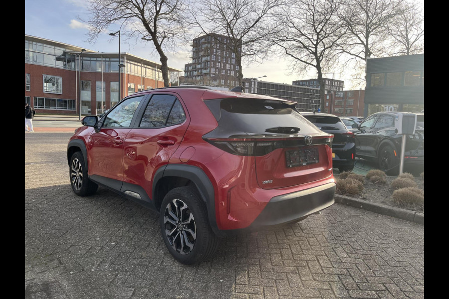 Toyota Yaris Cross 1.5 Hybrid 115 Dynamic Luxury | Apple Carplay & AndroidAUTO | Camera | Stuur- & Stoelverwarming |