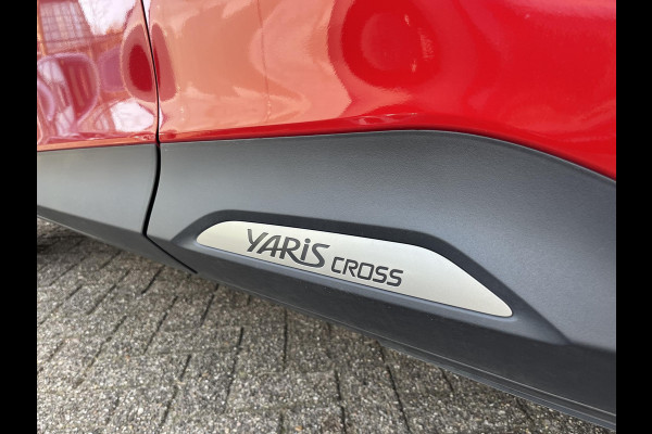 Toyota Yaris Cross 1.5 Hybrid 115 Dynamic Luxury | Apple Carplay & AndroidAUTO | Camera | Stuur- & Stoelverwarming |