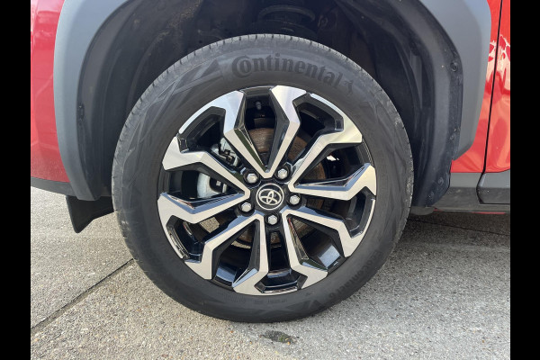 Toyota Yaris Cross 1.5 Hybrid 115 Dynamic Luxury | Apple Carplay & AndroidAUTO | Camera | Stuur- & Stoelverwarming |