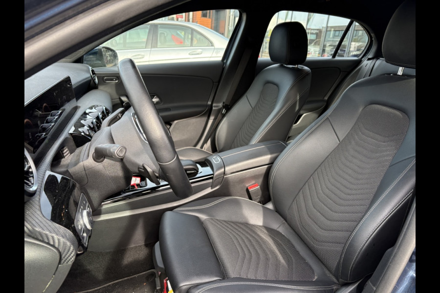 Mercedes-Benz A-Klasse 250 e Premium