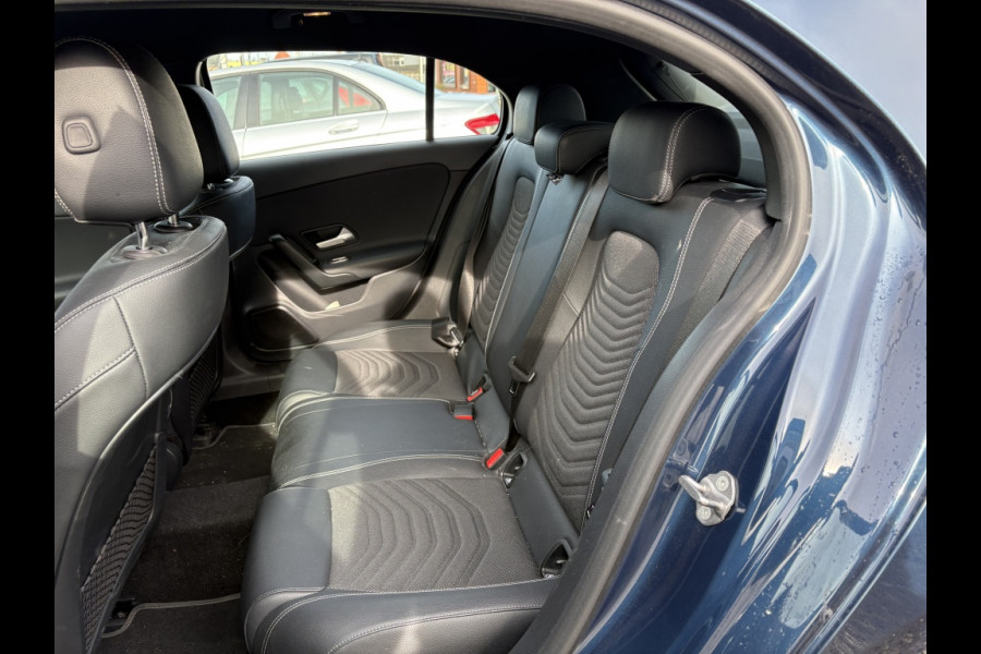 Mercedes-Benz A-Klasse 250 e Premium
