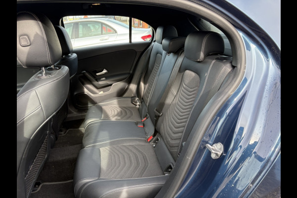 Mercedes-Benz A-Klasse 250 e Premium