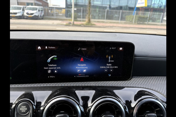 Mercedes-Benz A-Klasse 250 e Premium