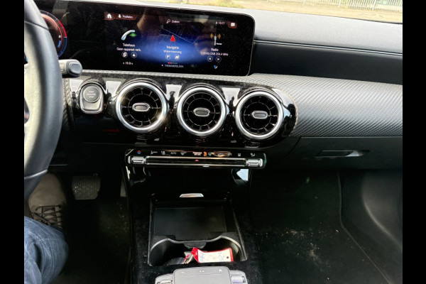 Mercedes-Benz A-Klasse 250 e Premium