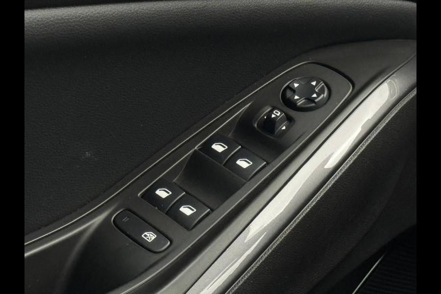 Opel Grandland X 1.2 Turbo Business Executive, achteruitrijcamera,trekhaak, 1/2 lederen sportinterieur, 1 e eigenaar, NL auto