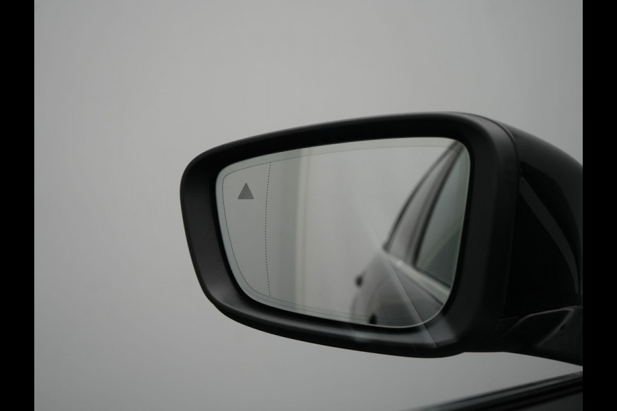 BMW 5 Serie Touring 520e Business Edition Plus PHEV 204pk Dealer O.H. | Head Up | Camera | Lederen Comfortstoelen Memory & Ventilatie | Apple Carplay | Blis | Virtual | Stoelverwarming | Navigatie | DAB | Plug In Hybrid |