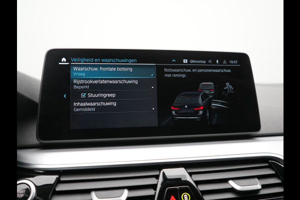 BMW 5 Serie Touring 520e Business Edition Plus PHEV 204pk Dealer O.H. | Head Up | Camera | Lederen Comfortstoelen Memory & Ventilatie | Apple Carplay | Blis | Virtual | Stoelverwarming | Navigatie | DAB | Plug In Hybrid |