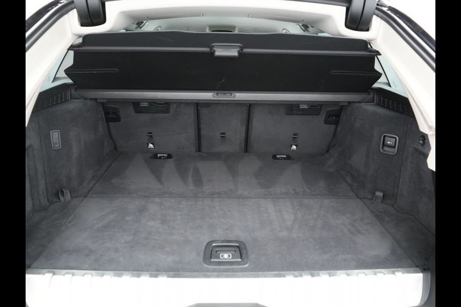 BMW 5 Serie Touring 520e Business Edition Plus PHEV 204pk Dealer O.H. | Head Up | Camera | Lederen Comfortstoelen Memory & Ventilatie | Apple Carplay | Blis | Virtual | Stoelverwarming | Navigatie | DAB | Plug In Hybrid |