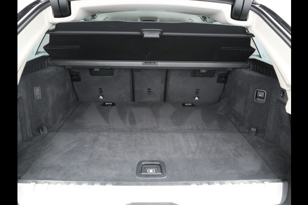 BMW 5 Serie Touring 520e Business Edition Plus PHEV 204pk Dealer O.H. | Head Up | Camera | Lederen Comfortstoelen Memory & Ventilatie | Apple Carplay | Blis | Virtual | Stoelverwarming | Navigatie | DAB | Plug In Hybrid |