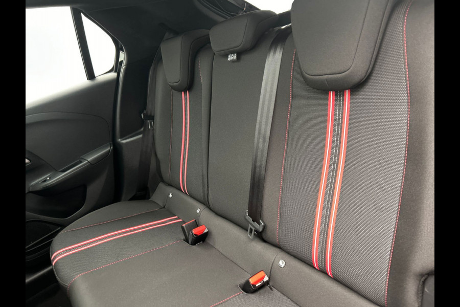 Opel Corsa 1.2 GS Line | Pano/Dak | Trekhaak | Origineel NL | Apple/Carplay | Half/Leder