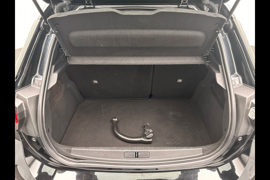 Opel Corsa 1.2 GS Line | Pano/Dak | Trekhaak | Origineel NL | Apple/Carplay | Half/Leder