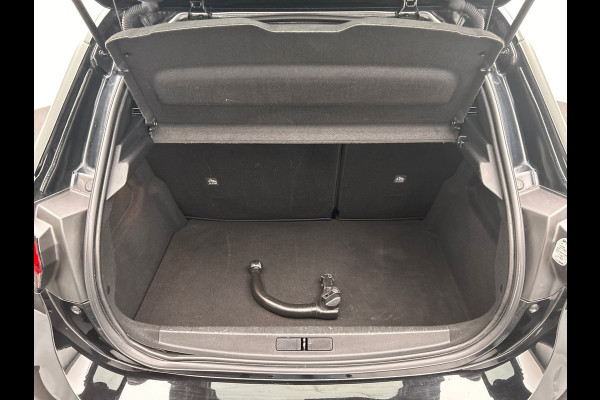 Opel Corsa 1.2 GS Line | Pano/Dak | Trekhaak | Origineel NL | Apple/Carplay | Half/Leder