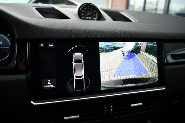 Porsche Cayenne 3.0 Pano Chrono+Sport Trekh Luchtv 21inch BOSE Sfeer