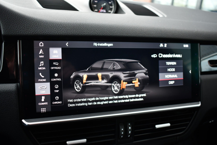 Porsche Cayenne 3.0 Pano Chrono+Sport Trekh Luchtv 21inch BOSE Sfeer