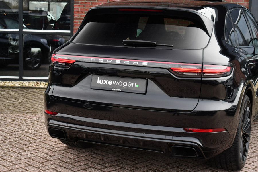 Porsche Cayenne 3.0 Pano Chrono+Sport Trekh Luchtv 21inch BOSE Sfeer
