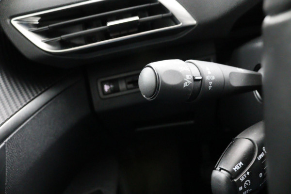 Peugeot 3008 1.2 *130PK*CARPLAY*ECC*CRUISE*NAVI*CAMERA*