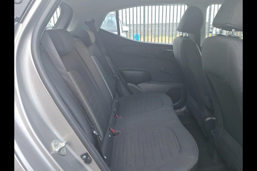 Hyundai i10 1.0 Comfort Apple Carplay/Android Auto | Cruise control | Lane assist