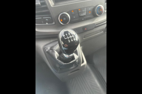 Ford Transit Custom 320 2.0 TDCI L2H1 DC 5PERS*A/C*CRUISE*HAAK*TEL*PDC