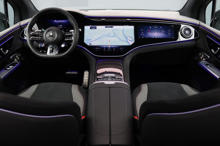 Mercedes-Benz EQE SUV AMG 43 4MATIC Premium 91 kWh | Hyperscreen | Luchtvering | Achterasbesturing | Distronic+ | Carbon | Burmester | Trekhaak | Warmtepomp | Verwarmd Stuurwiel | HUD | Panoramadak |