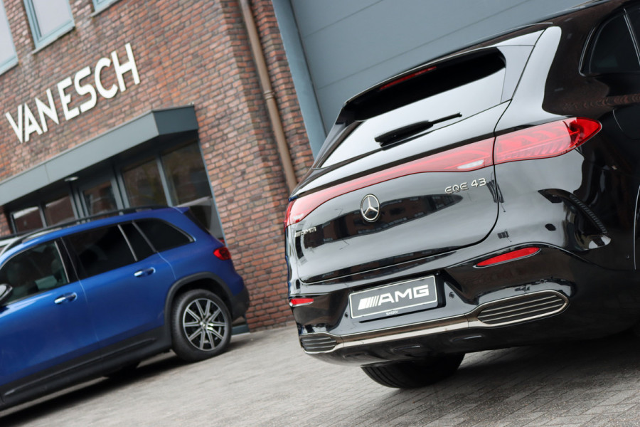 Mercedes-Benz EQE SUV AMG 43 4MATIC Premium 91 kWh | Hyperscreen | Luchtvering | Achterasbesturing | Distronic+ | Carbon | Burmester | Trekhaak | Warmtepomp | Verwarmd Stuurwiel | HUD | Panoramadak |