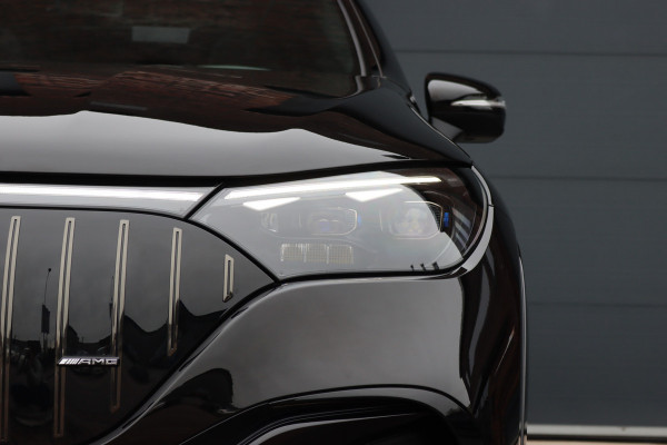 Mercedes-Benz EQE SUV AMG 43 4MATIC Premium 91 kWh | Hyperscreen | Luchtvering | Achterasbesturing | Distronic+ | Carbon | Burmester | Trekhaak | Warmtepomp | Verwarmd Stuurwiel | HUD | Panoramadak |