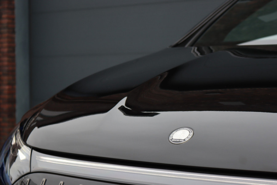 Mercedes-Benz EQE SUV AMG 43 4MATIC Premium 91 kWh | Hyperscreen | Luchtvering | Achterasbesturing | Distronic+ | Carbon | Burmester | Trekhaak | Warmtepomp | Verwarmd Stuurwiel | HUD | Panoramadak |