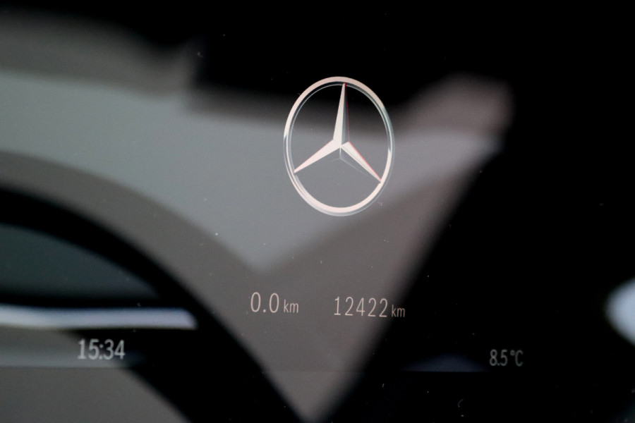 Mercedes-Benz EQE SUV AMG 43 4MATIC Premium 91 kWh | Hyperscreen | Luchtvering | Achterasbesturing | Distronic+ | Carbon | Burmester | Trekhaak | Warmtepomp | Verwarmd Stuurwiel | HUD | Panoramadak |