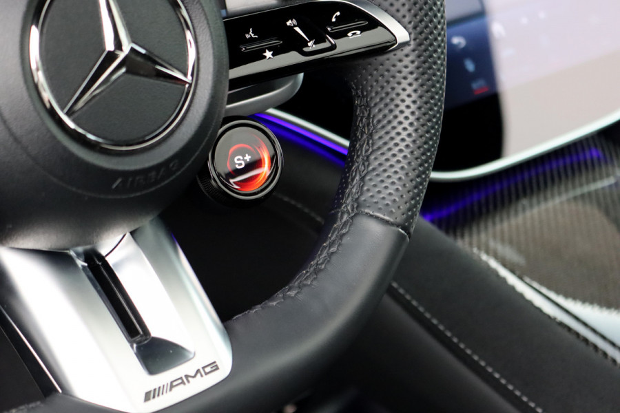 Mercedes-Benz EQE SUV AMG 43 4MATIC Premium 91 kWh | Hyperscreen | Luchtvering | Achterasbesturing | Distronic+ | Carbon | Burmester | Trekhaak | Warmtepomp | Verwarmd Stuurwiel | HUD | Panoramadak |