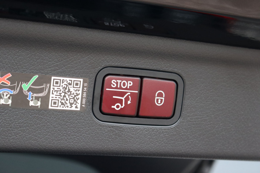 Mercedes-Benz EQE SUV AMG 43 4MATIC Premium 91 kWh | Hyperscreen | Luchtvering | Achterasbesturing | Distronic+ | Carbon | Burmester | Trekhaak | Warmtepomp | Verwarmd Stuurwiel | HUD | Panoramadak |