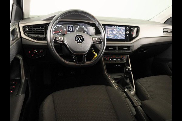 Volkswagen Polo 1.0 TSI Comfortline Business 95 pk | Navigatie | Parkeersensoren | Achteruitrijcamera | Adaptieve cruise control |