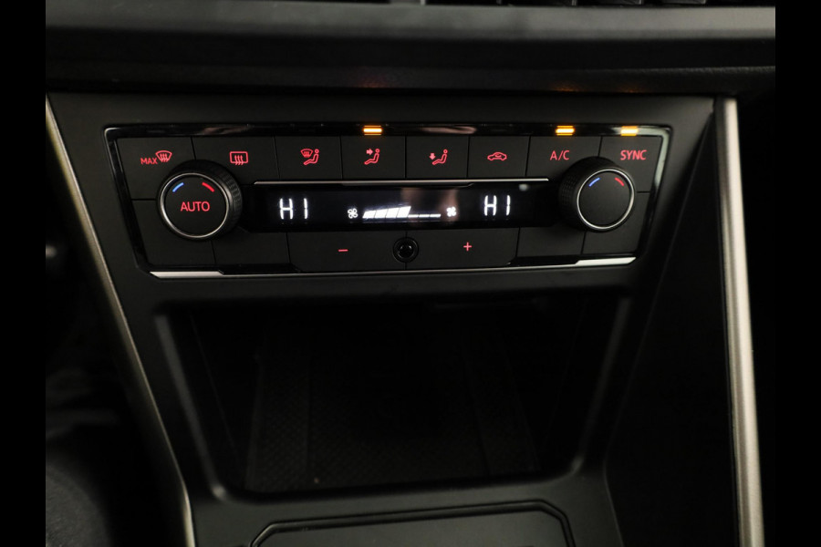 Volkswagen Polo 1.0 TSI Comfortline Business 95 pk | Navigatie | Parkeersensoren | Achteruitrijcamera | Adaptieve cruise control |