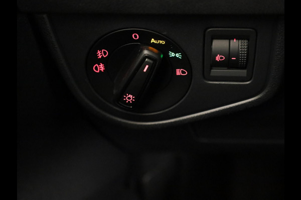 Volkswagen Polo 1.0 TSI Comfortline Business 95 pk | Navigatie | Parkeersensoren | Achteruitrijcamera | Adaptieve cruise control |