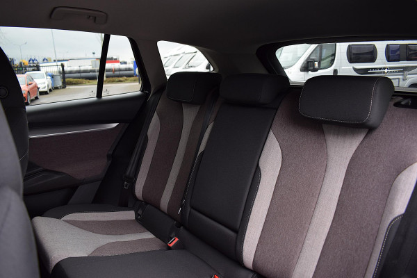 Škoda ENYAQ iV 60 First Edition | SOH: 93,3% | Stuur- en Stoelverw. | Camera | 21” LM