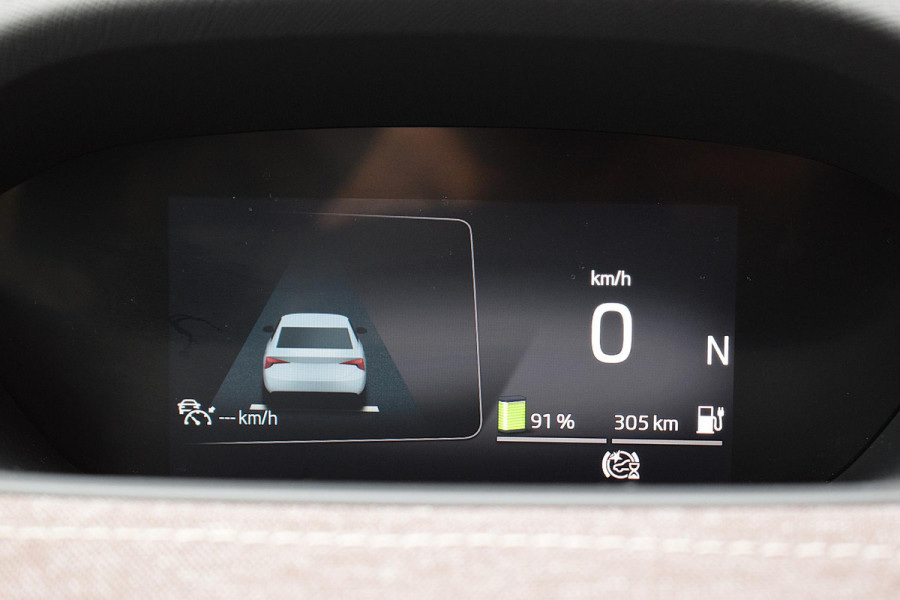 Škoda ENYAQ iV 60 First Edition | SOH: 93,3% | Stuur- en Stoelverw. | Camera | 21” LM
