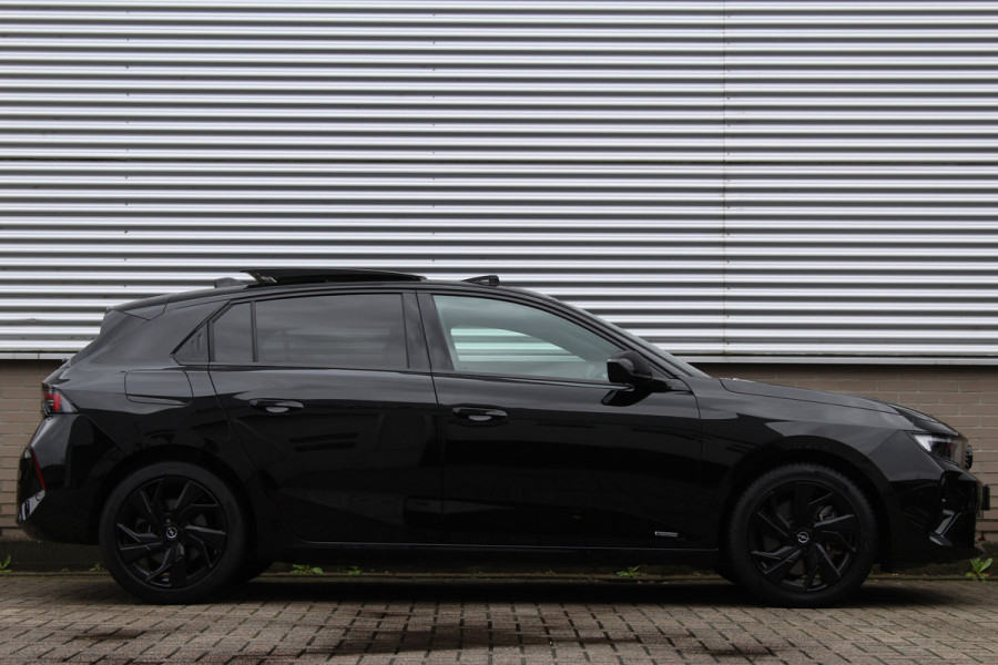 Opel Astra 1.6 Hybrid Ultimate | Panoramadak | Matrix | 360 Camera | AGR | Black Pack