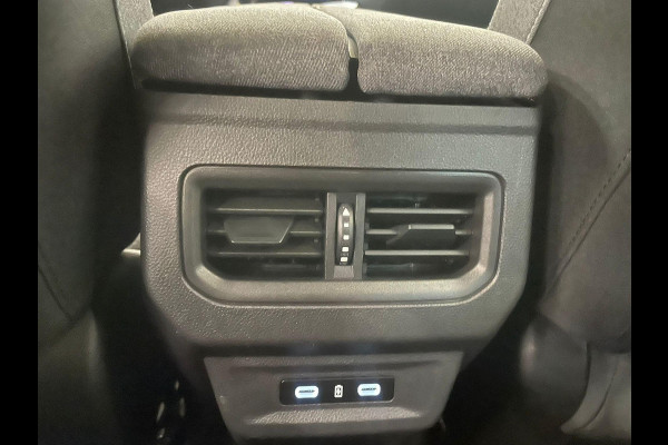 Renault Austral 1.3 MHEV Aut. 160pk Techno Airco ECC Navi Carplay PDC VA + Camera 19" LM Velgen Cruise Control