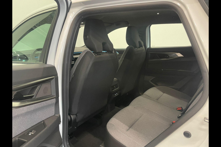 Renault Austral 1.3 MHEV Aut. 160pk Techno Airco ECC Navi Carplay PDC VA + Camera 19" LM Velgen Cruise Control