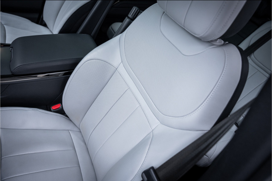 Land Rover Range Rover Sport 3.0 P440e Dynamic HSE ** Panodak ** SV Upgrade