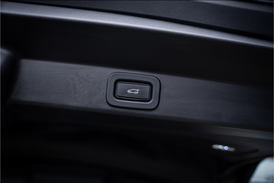 Land Rover Range Rover Sport 3.0 P440e Dynamic HSE ** Panodak ** SV Upgrade