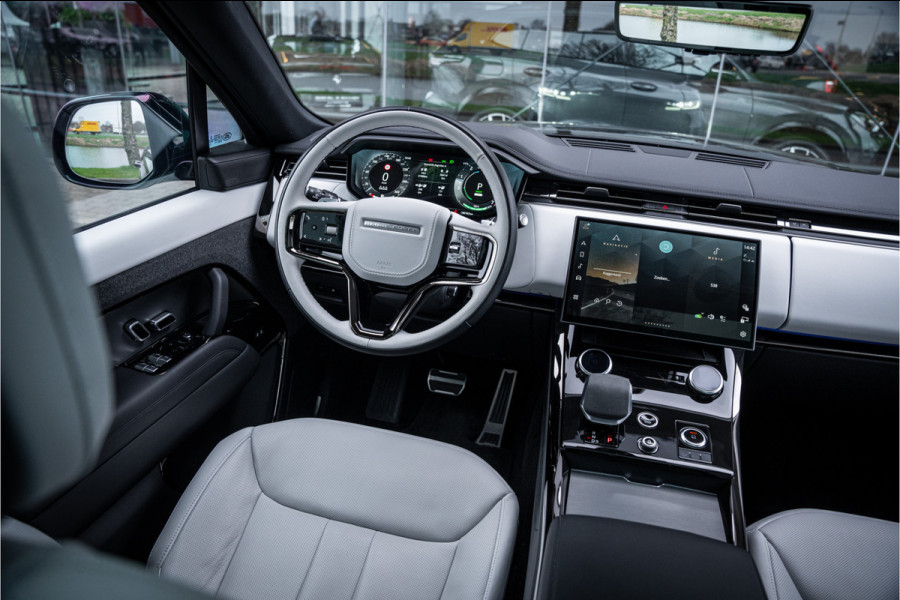 Land Rover Range Rover Sport 3.0 P440e Dynamic HSE ** Panodak ** SV Upgrade