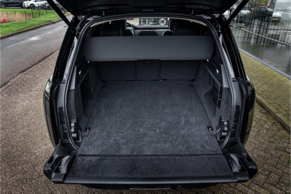 Land Rover Range Rover P440e SE PHEV ** Panodak ** SV upgrade ** 23 inch ** "Project Kahn"